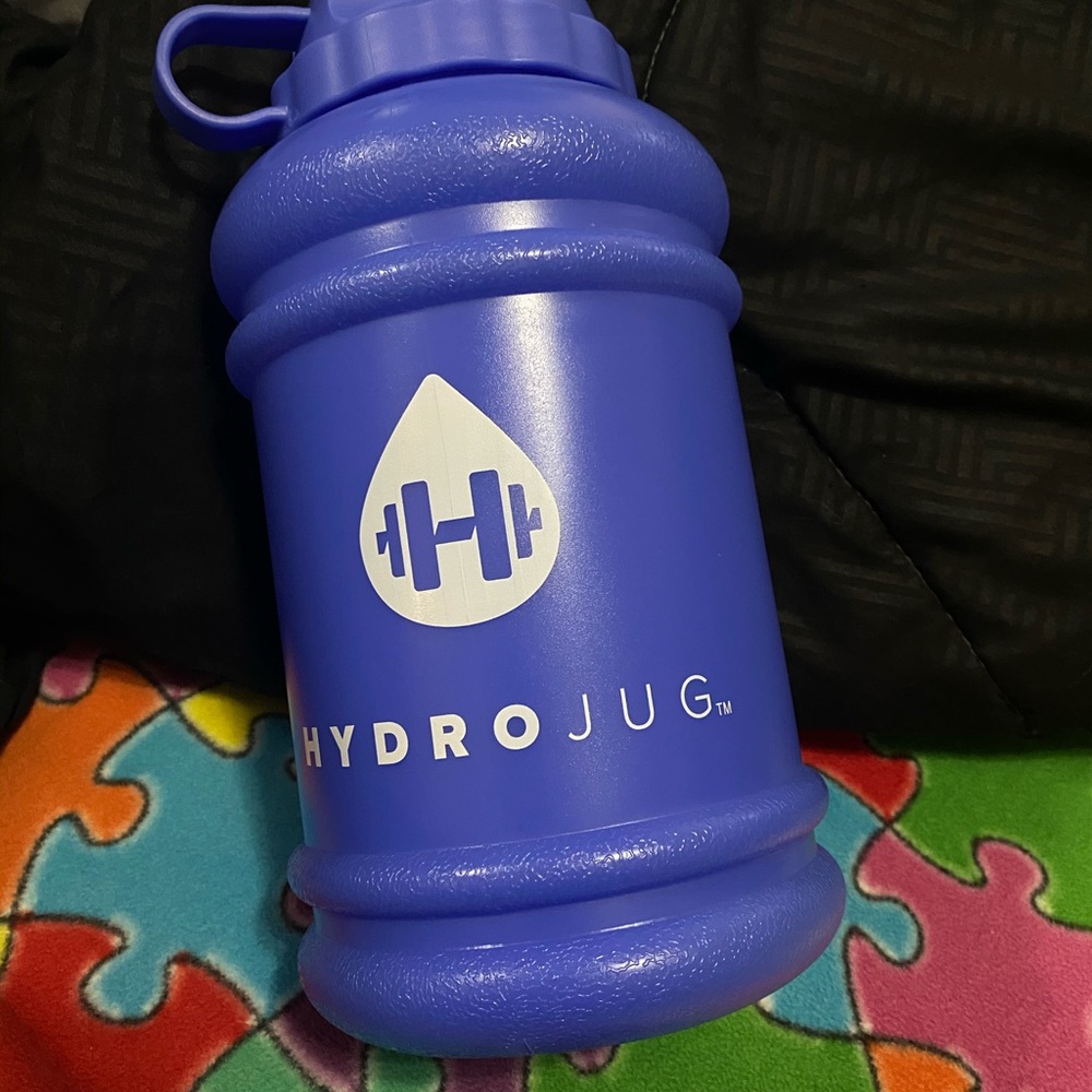Indigo hydrojug great condition